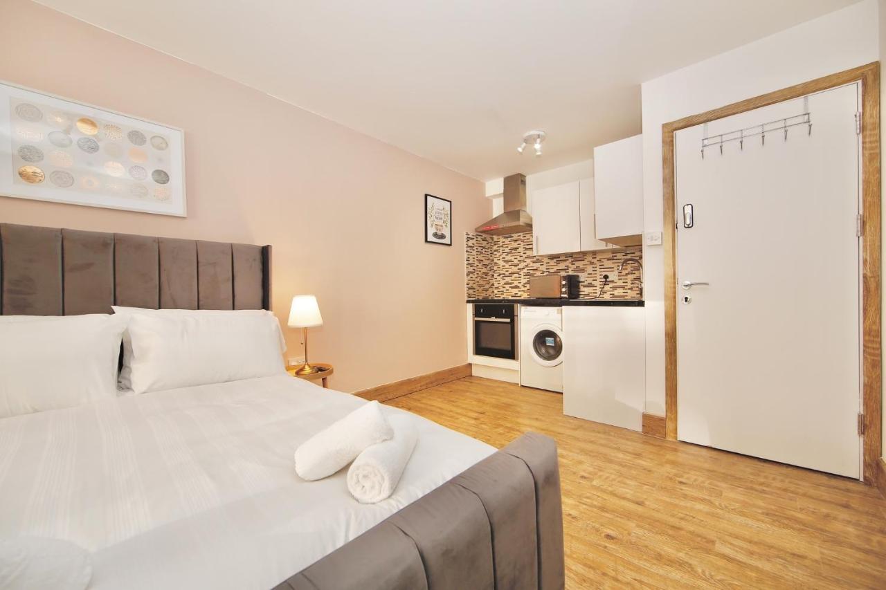 Edgware Hub Otel Londra Dış mekan fotoğraf