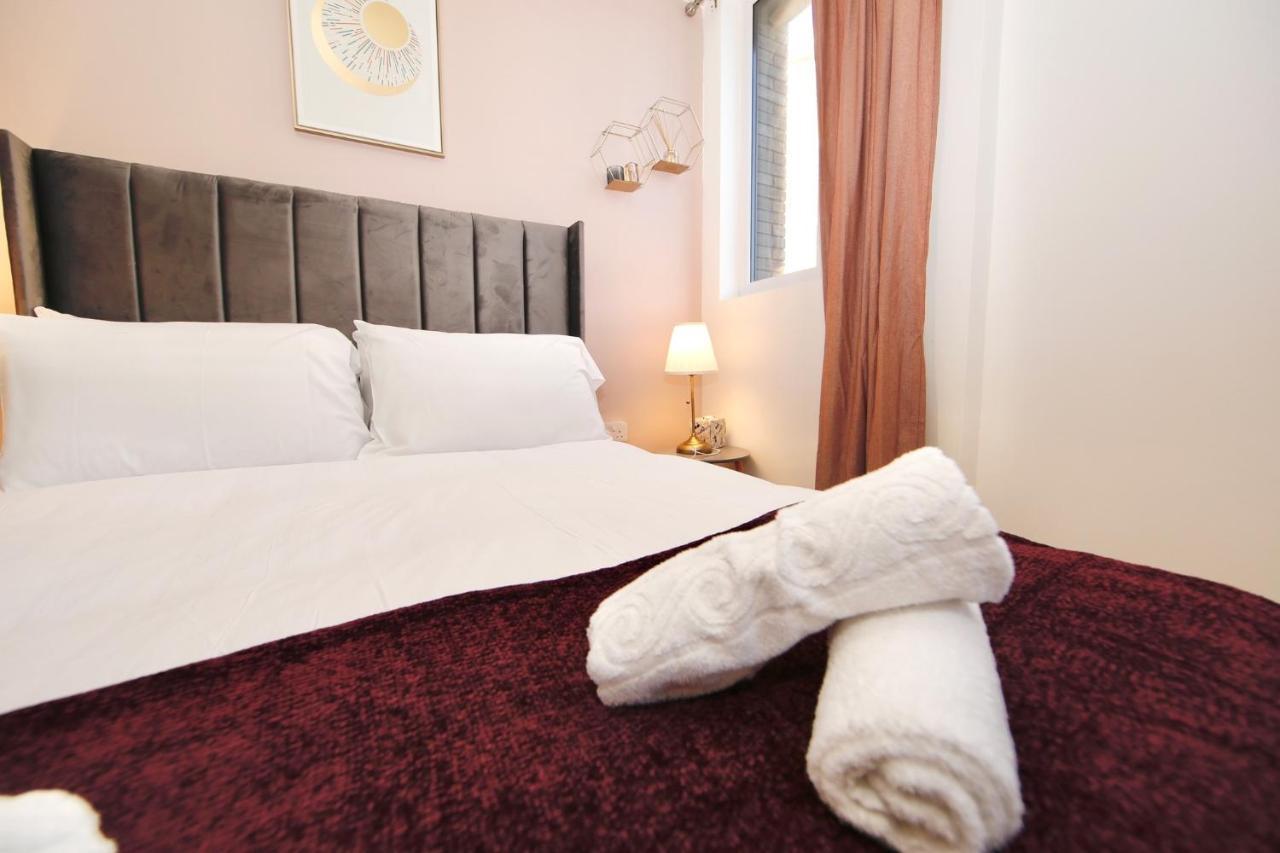 Edgware Hub Otel Londra Dış mekan fotoğraf